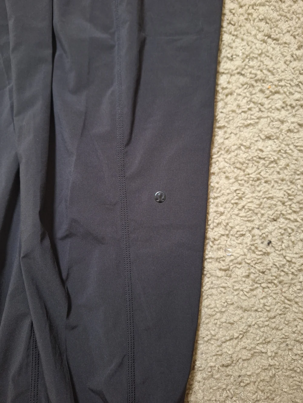 Lululemon Stretch High Rise Black Gray Athleisure Joggers Pant Size 8